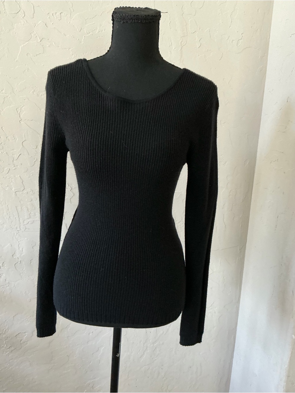 LululemonWomen's Black Ribbed Long-Sleeve Sweater